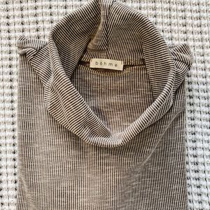 Chunky turtle neck sweater